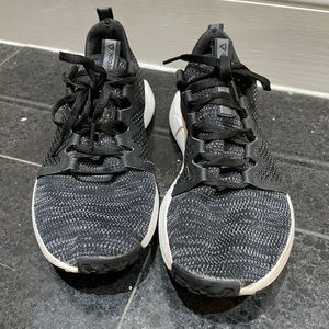 Reebok running shoes size 7.5